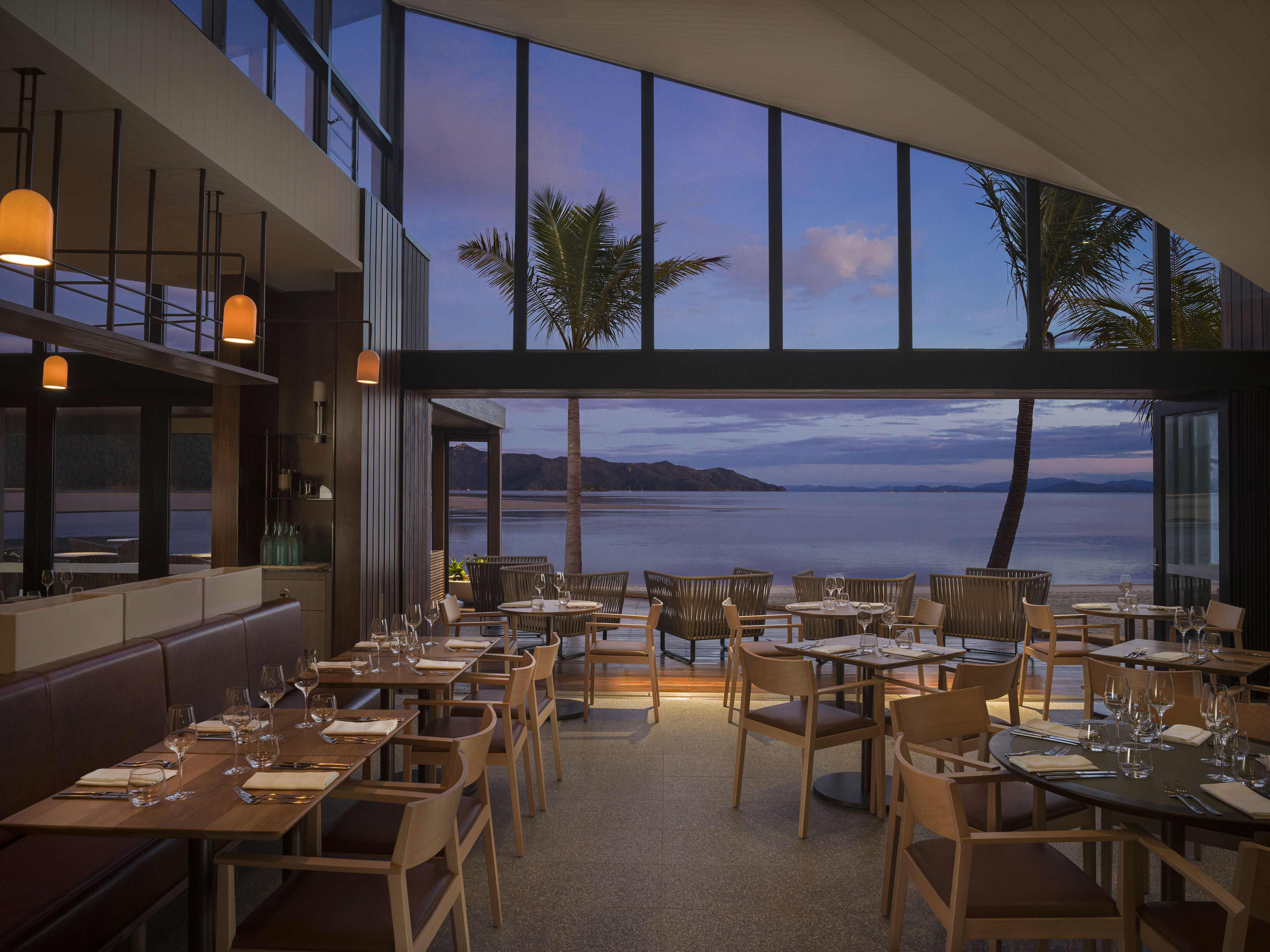 Pacific Restaurant - InterContinental Hayman Island Resort