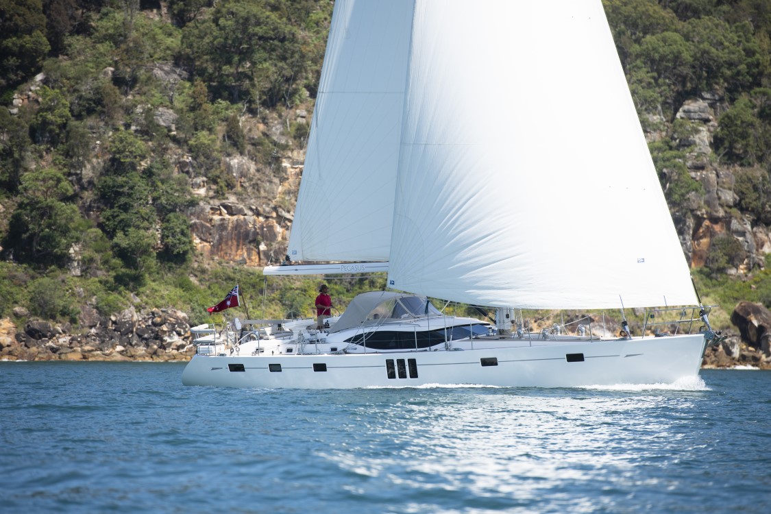 PEGASUS OYSTER 625 | Hayman Island Private Charter